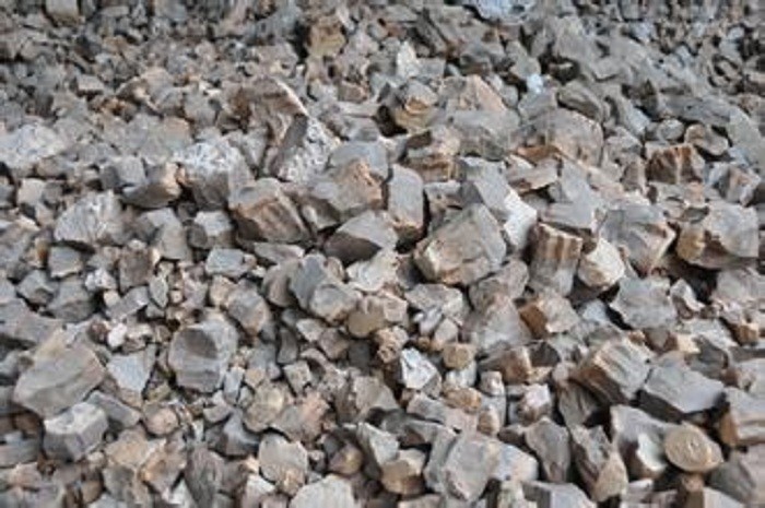 İyi Kalite Çelik Arıtma Cürufu İçin Kahverengi Erimiş Kalsiyum Alüminat MgO% 2.0 Maks